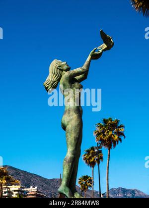 Statua sul lungomare di Los Boliches sulla Costa del Sol Fuengirola Foto Stock