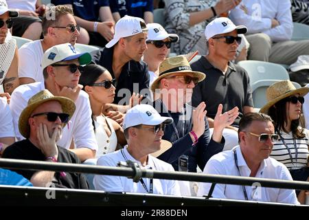 VIP negli stand, attore Markus Keller, Boris Becker con il partner Lilian de Carvalho Monteiro, DJ Oetzi, direttore del torneo Edwin Weindorfer Foto Stock