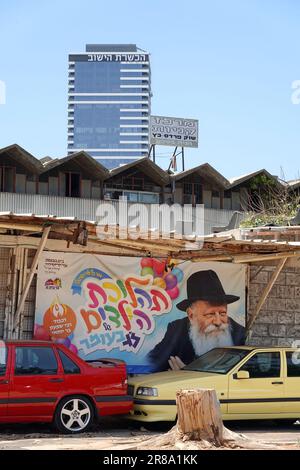 Affissioni poster Menachem Mendel Schneerson il Lubavitcher Rebbe Foto Stock