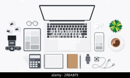 Copertina e banner della scrivania con gadget. Vista dall'alto del tavolo di lavoro e spazio libero per il testo con computer, computer portatile, notebook, caffè, telefono e. Foto Stock