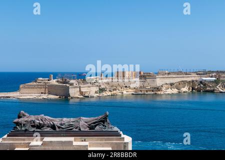 Valletta, Malta, 4 maggio 2023.Monumento al Milite Ignoto, Giardini di Barrakka inferiore Foto Stock