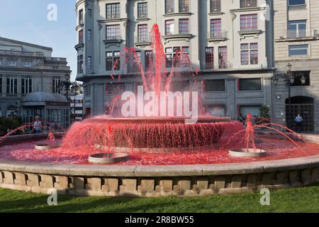 Oviedo, Asturias, Spagna. La Plaza de la Escandalera. Si trova tra il centro storico e il centro commerciale della città. Foto Stock