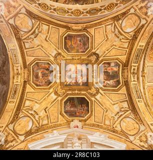 GENOVA, ITALIA - 8 MARZO 2023: Il soffitto affresco con le scene della vita della Vergine Maria nella chiesa di Santa Maria della Cella Foto Stock