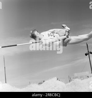 Attuale 36-3-1960 : Immaginate se abbiamo vinto l'oro la Norvegia sta inviando una grande squadra alle Olimpiadi di Roma. Le medaglie non sono mai appese così in alto. Non osiamo crederci, ma immaginate se abbiamo vinto l'oro... Foto: Aage Storløkken / Aktuell / NTB ***FOTO NON ELABORATA*** Foto Stock