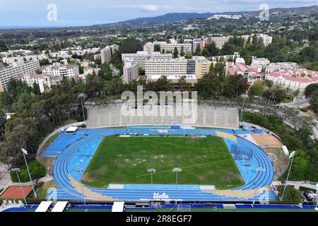 Una vista aerea generale del Drake Stadium nel campus dell'UCLA, sabato 27 maggio 2023, a Los Angeles. Foto Stock