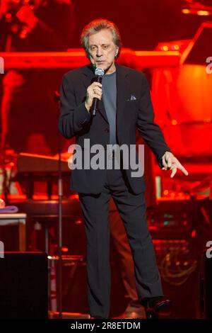 Frankie Valli e le Four Seasons si esibiscono in concerto dal vivo, Vector Arena, Auckland, Nuova Zelanda, giovedì, Aprile 05, 2012. Foto Stock