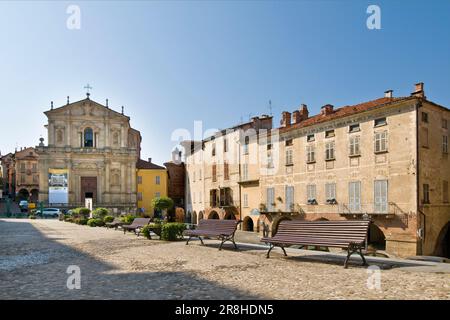 Piazza maggiore. Mondovi. Piemonte. Italia Foto Stock