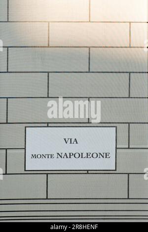 Via Monte Napoleone. Milano. Lombardia. Italia Foto Stock