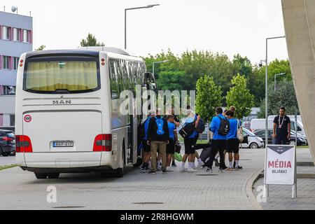 Budapest, Ungheria. 19th giugno, 2023. Budapest, Ungheria, 19st 2023 giugno: La squadra islandese arriva durante il gioco di incontro europeo Under 21 amichevole nazionale tra Ungheria e Islanda alla Venue Bozsik Arena di Budapest, Ungheria. (Gabor SAS/SPP) Credit: SPP Sport Press Photo. /Alamy Live News Foto Stock