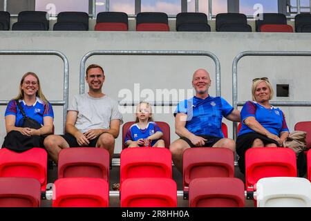 Budapest, Ungheria. 19th giugno, 2023. Budapest, Ungheria, 19st 2023 giugno: Tifosi dell'Islanda durante il gioco di incontro europeo Under 21 amichevole della squadra nazionale tra l'Ungheria e l'Islanda alla Venue Bozsik Arena a Budapest, Ungheria. (Gabor SAS/SPP) Credit: SPP Sport Press Photo. /Alamy Live News Foto Stock