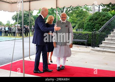 Washington, Stato di Vereinigte. 21st giugno, 2023. Il Presidente degli Stati Uniti Joe Biden e la prima signora Dr. Jill Biden accolgono il primo Ministro Narendra modi dell'India per una cena alla Casa Bianca a Washington, DC il 21 giugno 2023. Credito: Yuri Gripas/Pool tramite CNP/dpa/Alamy Live News Foto Stock