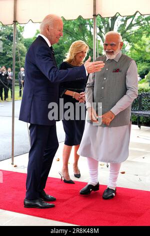 Washington, Stato di Vereinigte. 21st giugno, 2023. Il Presidente degli Stati Uniti Joe Biden e la prima signora Dr. Jill Biden accolgono il primo Ministro Narendra modi dell'India per una cena alla Casa Bianca a Washington, DC il 21 giugno 2023. Credito: Yuri Gripas/Pool tramite CNP/dpa/Alamy Live News Foto Stock