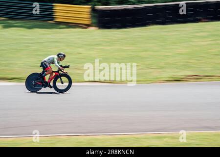 Darlington, Regno Unito. 21st giugno, 2023. Foto di Zac Williams/SWpix.com- 21/06/2023 - Ciclismo - 2023 Campionato britannico di strada Nazionale - Croft Circuit, Darlington, Inghilterra - Elite Women's Time Trial Credit: SWpix/Alamy Live News Foto Stock