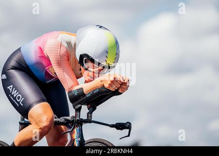 Darlington, Regno Unito. 21st giugno, 2023. Foto di Zac Williams/SWpix.com- 21/06/2023 - Ciclismo - 2023 Campionato britannico di strada Nazionale - Croft Circuit, Darlington, Inghilterra - Elite Women's Time Trial - Awol Oshea. Credit: SWpix/Alamy Live News Foto Stock