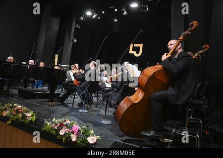 Ostrava, Repubblica Ceca. 21st giugno, 2023. La Norwegian radio Orchestra si esibisce durante il Leos Janacek International Music Festival 2023 a Ostrava, Repubblica Ceca, 21 giugno 2023. Credit: Jaroslav Ozana/CTK Photo/Alamy Live News Foto Stock