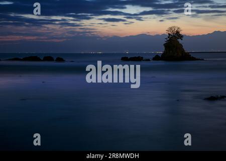 Alba sulla costa di Amehare Foto Stock