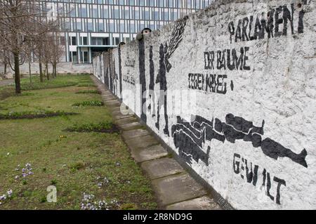 Memoriale alle vittime della violenza e della guerra, Parlamento degli alberi, quartiere del governo, Berlino, Germania Foto Stock