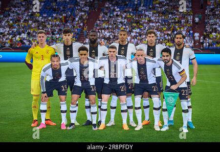 Foto di squadra DFBB: ol- Marc-Andre ter STEGEN, DFB 1 Kai Havertz, DFB 7 Antonio Rüdiger, Ruediger, DFB 2 Malick Thiaw, DFB 26 Leon Goretzka, DFB 8 Emre Can, DFB 23 front: Leroy SANE, DFB 19 Jamal Musiala, DFB 14 Robin Gosens, DFB 20 Marius Wolf, DFB 25 Ilkay Gündogan, DFB 21 in amichevole GERMANIA - COLUMBIA 0-2 DEUTSCHLAND - KOLUMBIEN 0-2 preparazione per i Campionati europei 2024 in Germania , Stagione 2023/2024, il 20 giugno 2023 a Gelsenkirchen, Germania. © Peter Schatz / Alamy Live News Foto Stock