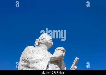Statua di Amakusa Shiro alle rovine del castello di Hara Foto Stock