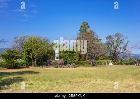 Statua di Amakusa Shiro alle rovine del castello di Hara Foto Stock