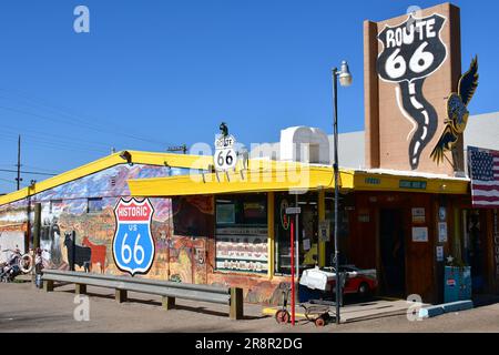 Route 66, Seligman Commercial Historic District, Seligman, Yavapai County, Arizona, USA, Nord America Foto Stock