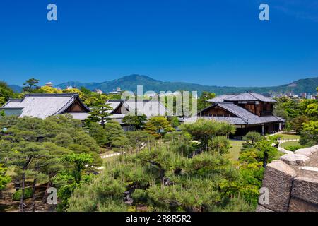 Castello Nijo e palazzo Honmaru Foto Stock