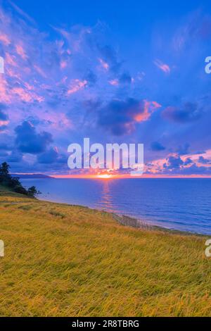 Il sole che tramonta a Shiroyonesenmaida Foto Stock