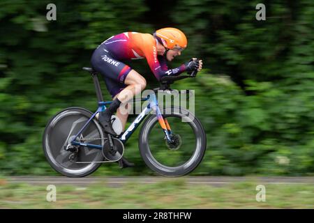 Oak Ridge, Tennessee, USA. 22 giugno 2023. USA Cycling Time Trial National Championships, Oak Ridge, Tennessee, USA. 22 giugno 2023. Chad Haga della squadra di ciclismo Human Powered Health nella ricerca individuale degli uomini. Crediti: Casey B. Gibson/Alamy Live News Foto Stock