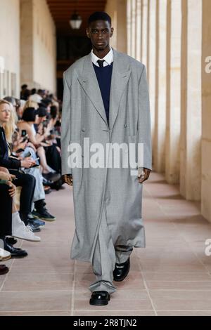 Parigi, Frankreich. 22nd giugno, 2023. GIVENCHY Men Primavera Estate 2024 Runway durante la settimana della moda di Parigi il 2023 giugno - Parigi; Francia 22/06/2023 Credit: dpa/Alamy Live News Foto Stock