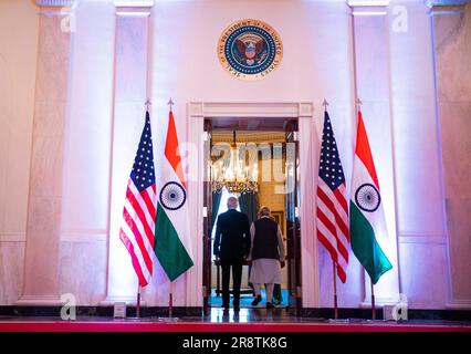 Washington, Stati Uniti. 22nd giugno, 2023. Il presidente DEGLI STATI UNITI Joe Biden, a sinistra, e Narendra modi, primo ministro indiano, alla Casa Bianca in vista di una cena di Stato a Washington, DC, Stati Uniti, giovedì 22 giugno, 2023. Biden e modi hanno annunciato una serie di accordi commerciali e di difesa volti a migliorare i legami militari ed economici tra le loro nazioni nel corso di una visita di Stato di oggi. Photo by al Drago/Pool/ABACAPRESS.COM Credit: Abaca Press/Alamy Live News Foto Stock