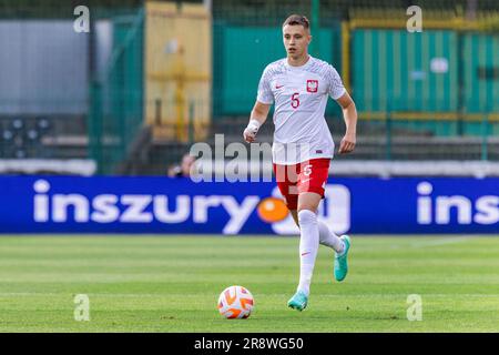 Varsavia, Polonia. 15 giugno 2023. Maksymilian Pingot della Polonia U21 in azione durante l'amichevole tra Polonia U21 e Finlandia U21 al Polonia Stadium. (Punteggio finale; Polonia U21 1:1 Finlandia U21) credito: SOPA Images Limited/Alamy Live News Foto Stock