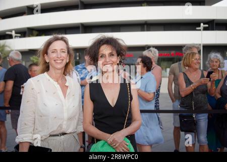 Agde,2023.22 giugno,2023.Muriel Combeau & Nathalie Levy-Lang partecipano al Les Herault Film and Television Festival per il ventesimo anniversario ad Agde, in Francia Foto Stock