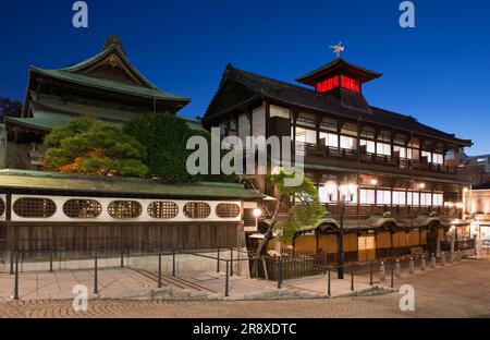 Serata Dogo Onsen Honkan Foto Stock