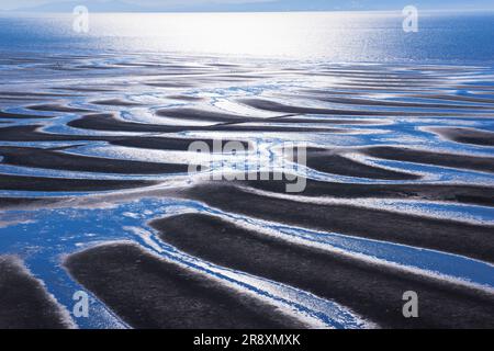 Appartamenti di fango sulla costa di Mikoshiorai Foto Stock