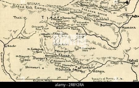 "Mappa della campagna di Tirah", c1900. La spedizione di Tirah fu una campagna di frontiera indiana dal settembre 1897 all'aprile 1898. Il Tirah è un tratto montuoso del paese in quelle che erano formalmente conosciute come aree tribali ad amministrazione federale del Pakistan, ora provincia di Khyber Pakhtunkhwa. Mappa che mostra città, fiumi, forti, montagne e passi di montagna, tra cui la frontiera afghana, la catena del Surghar, il fiume Kuram, la valle del Bazar, le valli di Bara e Mastura. Da "Cassell's History of England, Vol. IX". [Cassell and Company, Limited, Londra, Parigi, New York &amp; Melbourne] Foto Stock