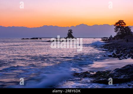 Alba sulla costa di Amehare Foto Stock