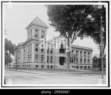 Biblioteca statale, Concord, N.H., c1905. La New Hampshire State Library, fondata nel 1717, è la prima biblioteca statale in America. Edificio progettato da Amos P. Cutting in stile rinascimentale e aperto nel 1895. La torre è stata rimossa negli anni '1960 Foto Stock