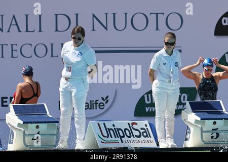 Roma, Italia. 23 giugno 2023. Foro Italiaco, Roma, Italia, 23 giugno 2023, Giudici durante il 59° sette Colli Internazionale di nuoto (giorno 1) - Swimming Credit: Live Media Publishing Group/Alamy Live News Foto Stock