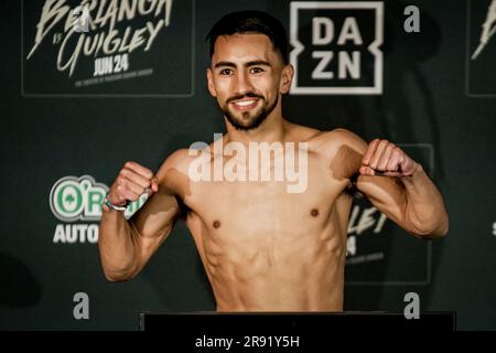 Charlotte, NC, USA. 23 giugno 2023. New York City, NEW YORK- 23 giugno: Pablo Valdez presta la sua lotta sabato sera all'Hulu Theatre al Madison Square Garden, New York City, New York, Stati Uniti. (Foto di Matt Davies/PxImages) credito: PX Images/Alamy Live News Foto Stock