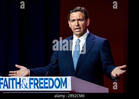 23 giugno 2023, Washington, District of Columbia, USA: Il governatore della Florida RON DESANTIS (R) parla alla Road to Majority Policy Conference della Faith & Freedom Coalition a Washington, DC. (Immagine di credito: © Michael Brochstein/ZUMA Press Wire) SOLO USO EDITORIALE! Non per USO commerciale! Foto Stock