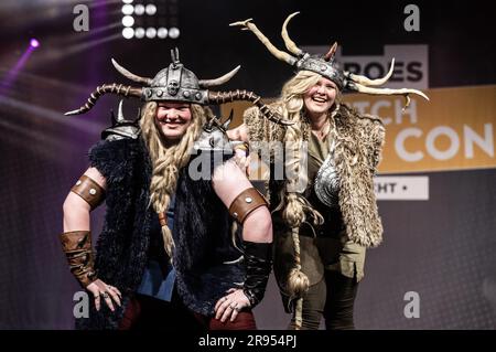 UTRECHT - partecipanti alla Cosplay Catwalk in costume da cosplay durante il Comic con olandese a Jaarbeurs. Dutch Comic con è un evento annuale dedicato a fumetti, film, serie, videogiochi e costumi di personaggi della cultura pop. ANP EVA PLEVIER paesi bassi OUT - belgio OUT Foto Stock