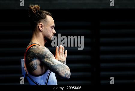 ROTTERDAM - Bart Deurloo in azione durante la ginnastica NK ad Ahoy. Deurloo, che ha riconsiderato la sua decisione di fermarsi all'inizio di questo mese, gira tutto intorno. ANP IRIS VANDEN BROEK Foto Stock