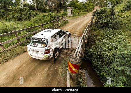 20 Oliver SOLBERG (SWE), Elliott EDMONDSON (GBR), SKODA FABIA Evo, RC2, Rally2, Azione durante il Safari Rally Kenya 2023, 7th° round del WRC World Rally Car Championship 2023, dal 22 al 25 giugno 2023 a Naivasha, Nakuru County, Kenya Foto Stock