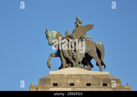 Monumento Kaiser Wilhelm, Deutsches Eck, città vecchia, Coblenza, Renania-Palatinato, Valle del Medio Reno superiore, Valle del Medio Reno, Germania Foto Stock