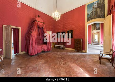 Camera da letto, Palazzo Alfieri, Asti, Monferrato, Piemonte, Italia Foto Stock