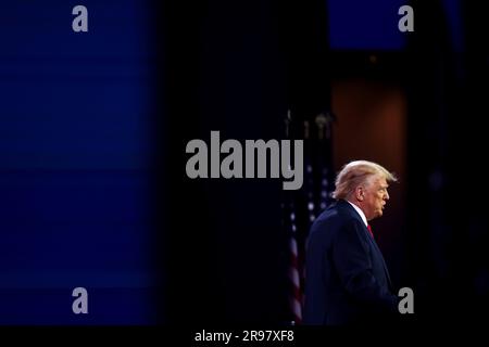 Washington DC, USA. 24 giugno 2023. L'ex presidente degli Stati Uniti Donald J. Trump parla alla Faith & Freedom Coalitionâs Road to Majority Policy Conference tenutasi al Washington Hilton Hotel di Washington, DC sabato 24 giugno 2023 Credit: Julia Nikhinson/CNP/dpa/Alamy Live News Foto Stock