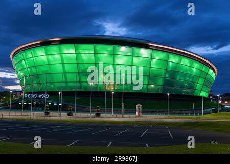 L'arena coperta OVO Hydro di notte, situata all'interno dello Scottish Event Campus nella città di Glasgow, Scozia. Foto Stock