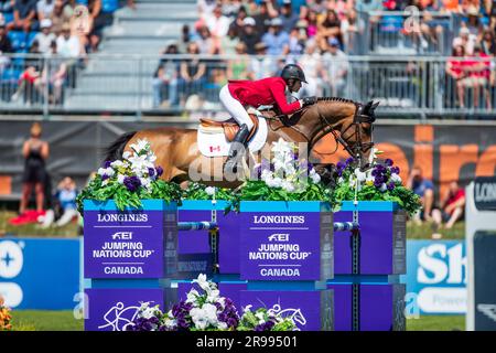 Tiffany Foster del Canada partecipa alla FEI Nations Cup a Langley, il 4 giugno 2023. Foto Stock