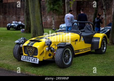 2013 Caterham 7, in mostra al Bicester Flywheel tenutosi al Bicester Heritage Centre il 17 giugno 2023. Foto Stock