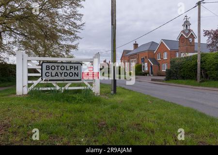 Cartello Botolph Claydon Buckinghamshire avviso nessun traffico di costruzione ad alta velocità 2 ( HS2 ) Foto Stock